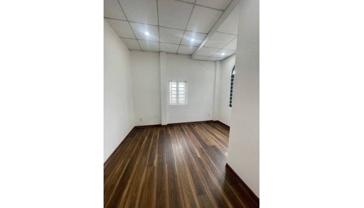 HẺM 4M, 40M2, 2 TẦNG 2PN, NHÀ CÁCH TRƯỜNG HỌC CHU VĂN AN 300M-CÁCH CHỢ PHẠM ĐĂNG GIẢNG 500M, GIÁ 3.X TỶ